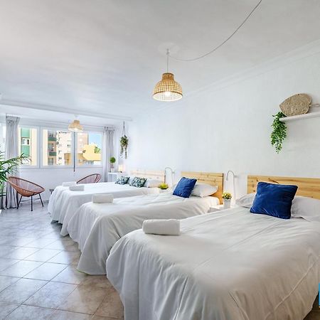 Malaga Central Station Apartment Eksteriør billede