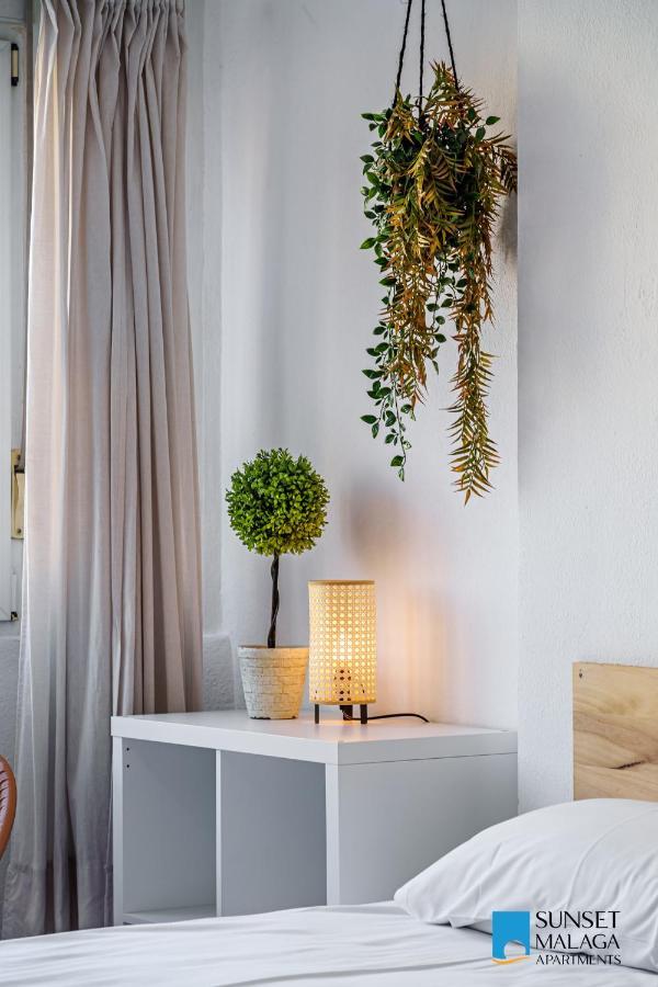 Malaga Central Station Apartment Eksteriør billede