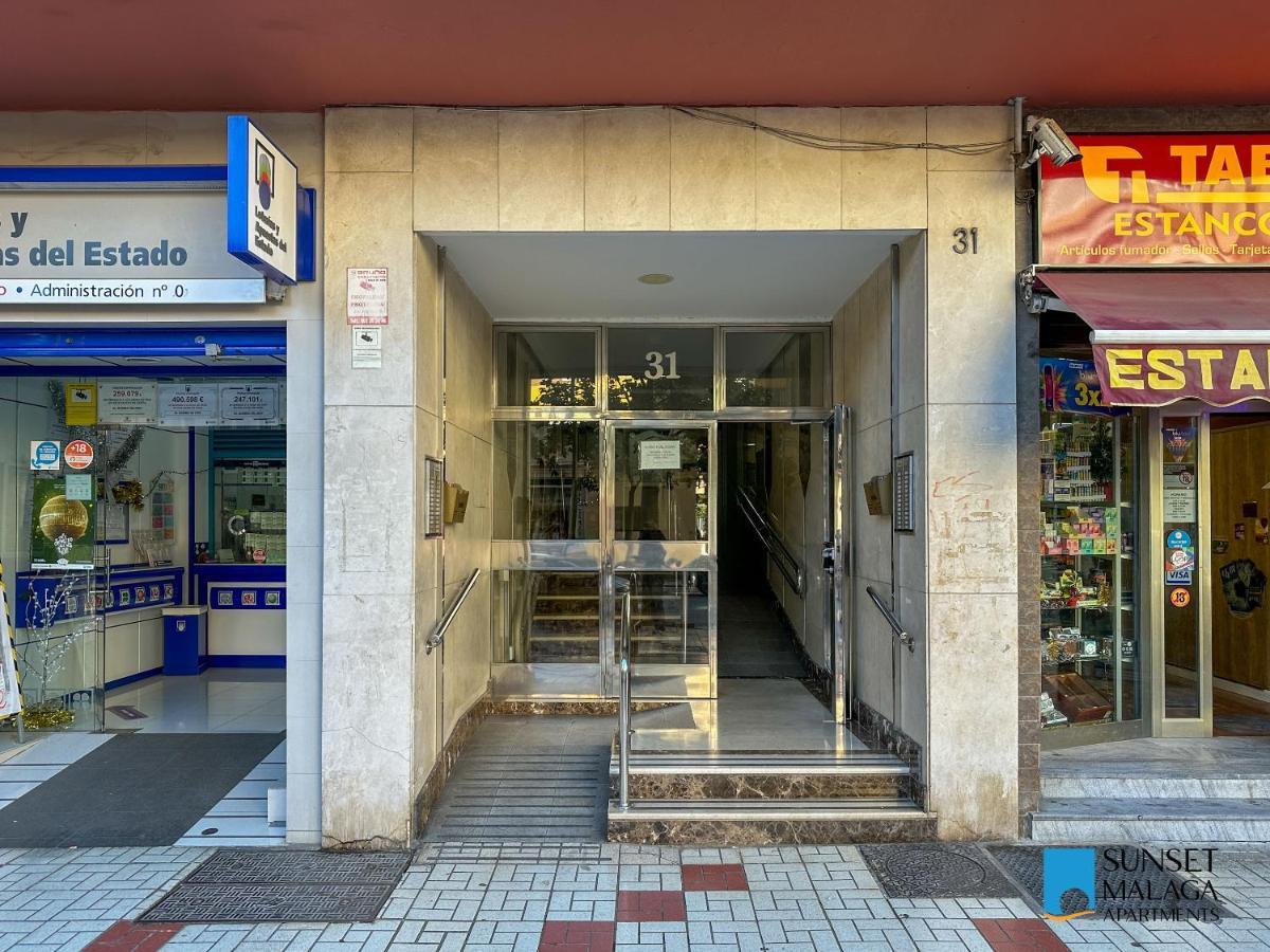Malaga Central Station Apartment Eksteriør billede